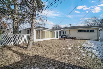 7742 Catalpa Avenue, Hammond, IN 46324 - Photo 21