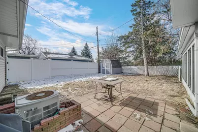 7742 Catalpa Avenue, Hammond, IN 46324 - Photo 23