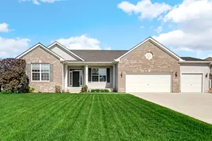 10280 California St, Crown Point, IN 46307 - Photo 3