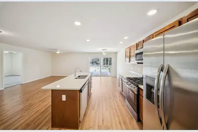 1524 Woodland Avenue, Michigan City, IN 46360 - Photo 7