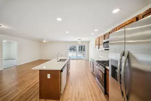 1524 Woodland Ave, Michigan City, IN 46360 - Photo 7