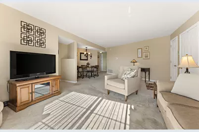 2343 99th Street #2a, Highland, IN 46322 - Photo 3