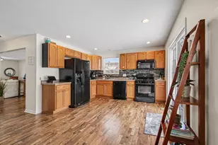 756 Mill Crossing, Valparaiso, IN 46385 - Photo 7