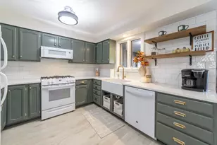 210 Clinton St, Lowell, IN 46356 - Photo 5