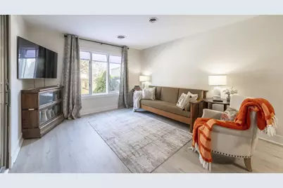 210 Clinton Street #B, Lowell, IN 46356 - Photo 11