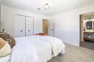 210 Clinton St, Lowell, IN 46356 - Photo 15