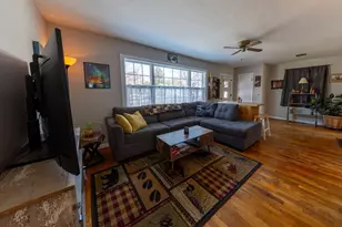 903 W Grove St, Rensselaer, IN 47978 - Photo 3