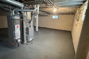 2715 164th Pl, Hammond, IN 46323 - Photo 11