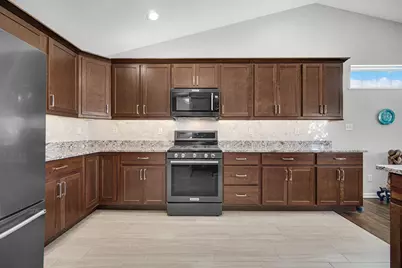 8341 Larkspur Terrace, Saint John, IN 46373 - Photo 13