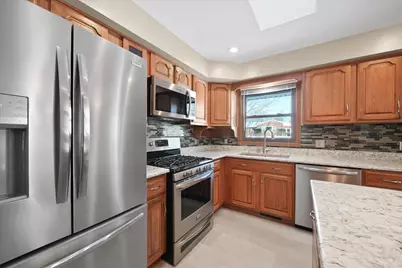 615 Mississinewa Street, Chesterton, IN 46304 - Photo 11