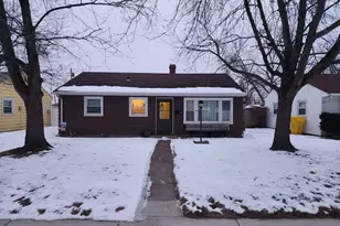 614 W Elm St, Griffith, IN 46319 - Photo 1