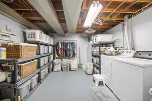 8796 Madison Ave, Munster, IN 46321 - Photo 27