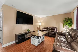 6810 Van Buren St, Merrillville, IN 46410 - Photo 3