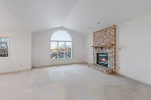 1128 Country Club Dr, Crown Point, IN 46307 - Photo 9