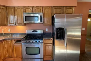 332 Maple St, Crown Point, IN 46307 - Photo 9