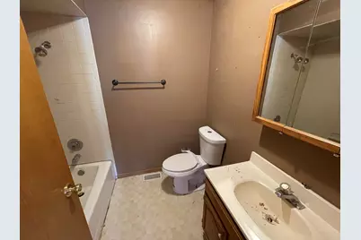 332 Maple Street, Crown Point, IN 46307 - Photo 21