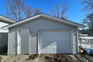 332 Maple St, Crown Point, IN 46307 - Photo 31