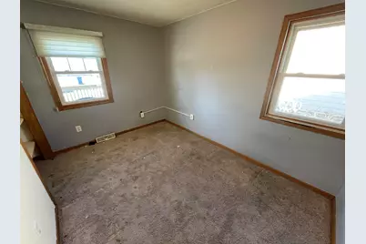 332 Maple Street, Crown Point, IN 46307 - Photo 15