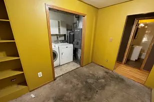 332 Maple St, Crown Point, IN 46307 - Photo 13