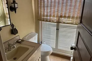 2001 W 64th Pl, Merrillville, IN 46410 - Photo 17