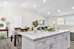 15808 Hendricks St, Lowell, IN 46356 - Photo 11