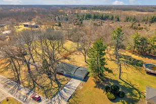 15808 Hendricks St, Lowell, IN 46356 - Photo 3