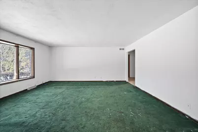 285 N 600 W, Valparaiso, IN 46385 - Photo 7