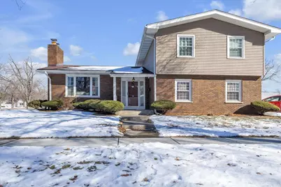 1400 Fran Lin Pkwy, Munster, IN 46321 - Photo 1