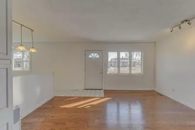 8022 Sycamore Avenue, Highland, IN 46322 - Photo 3