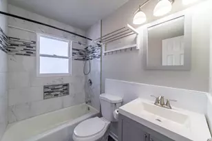 215 Crestwood Dr, Michigan City, IN 46360 - Photo 15