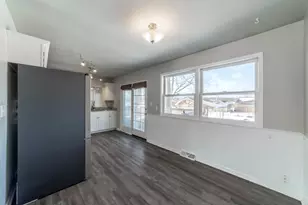 215 Crestwood Dr, Michigan City, IN 46360 - Photo 13