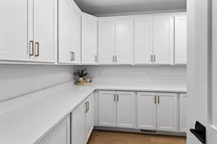 9720 Dunegrass Way, Saint John, IN 46373 - Photo 21