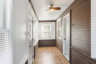 1128 Highland St, Hammond, IN 46320 - Photo 3