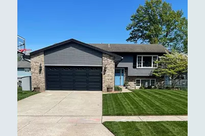 401 N Lillian Street, Griffith, IN 46319 - Photo 1