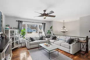 401 N Lillian St, Griffith, IN 46319 - Photo 5