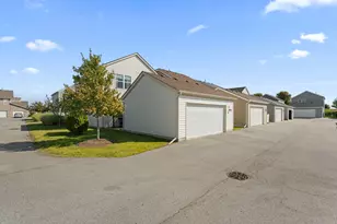 1062 E 115th Ct, Crown Point, IN 46307 - Photo 25