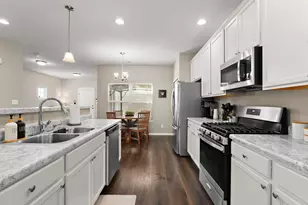 1062 E 115th Ct, Crown Point, IN 46307 - Photo 11