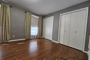 1541 Fox Point Dr, Chesterton, IN 46304 - Photo 13