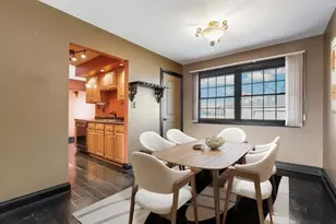 9210 Woodward Ave, Highland, IN 46322 - Photo 7