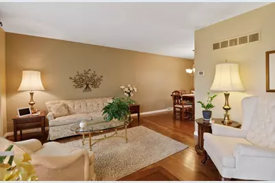 2930 Crabapple Lane, Hobart, IN 46342 - Photo 5