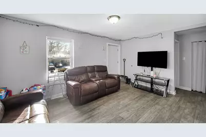 3308 E 12th Avenue, Gary, IN 46403 - Photo 5