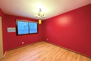 4344 N Lakeshore Dr, Crown Point, IN 46307 - Photo 7