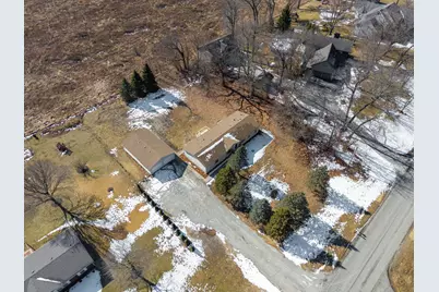 1677 W 900 N, Wheatfield, IN 46392 - Photo 9