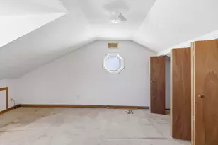 512 Hill St, La Porte, IN 46350 - Photo 25