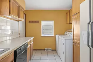 512 Hill St, La Porte, IN 46350 - Photo 13