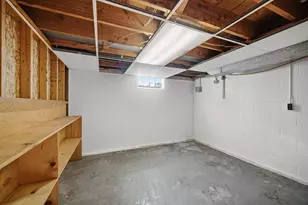 402 Schricker Ave, North Judson, IN 46366 - Photo 29