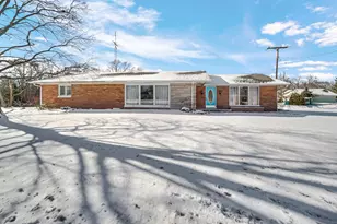 402 Schricker Ave, North Judson, IN 46366 - Photo 35