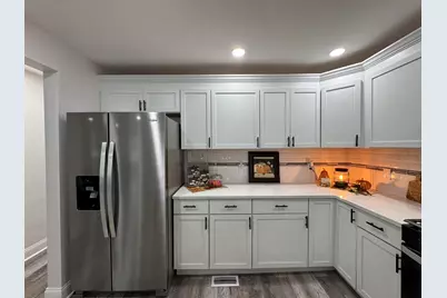 1427 Austin Avenue, Schererville, IN 46375 - Photo 7