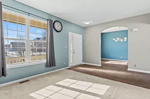 1140 Hyde Park, Crown Point, IN 46307 - Photo 3