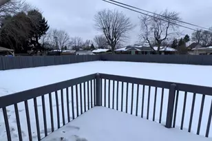 824 W 56th Pl, Merrillville, IN 46410 - Photo 21